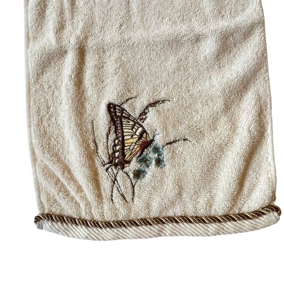 Vtg Butterfly Seashell Embroidered Towel Bath Fingertip Set Rope Trim - Picture 8 of 16